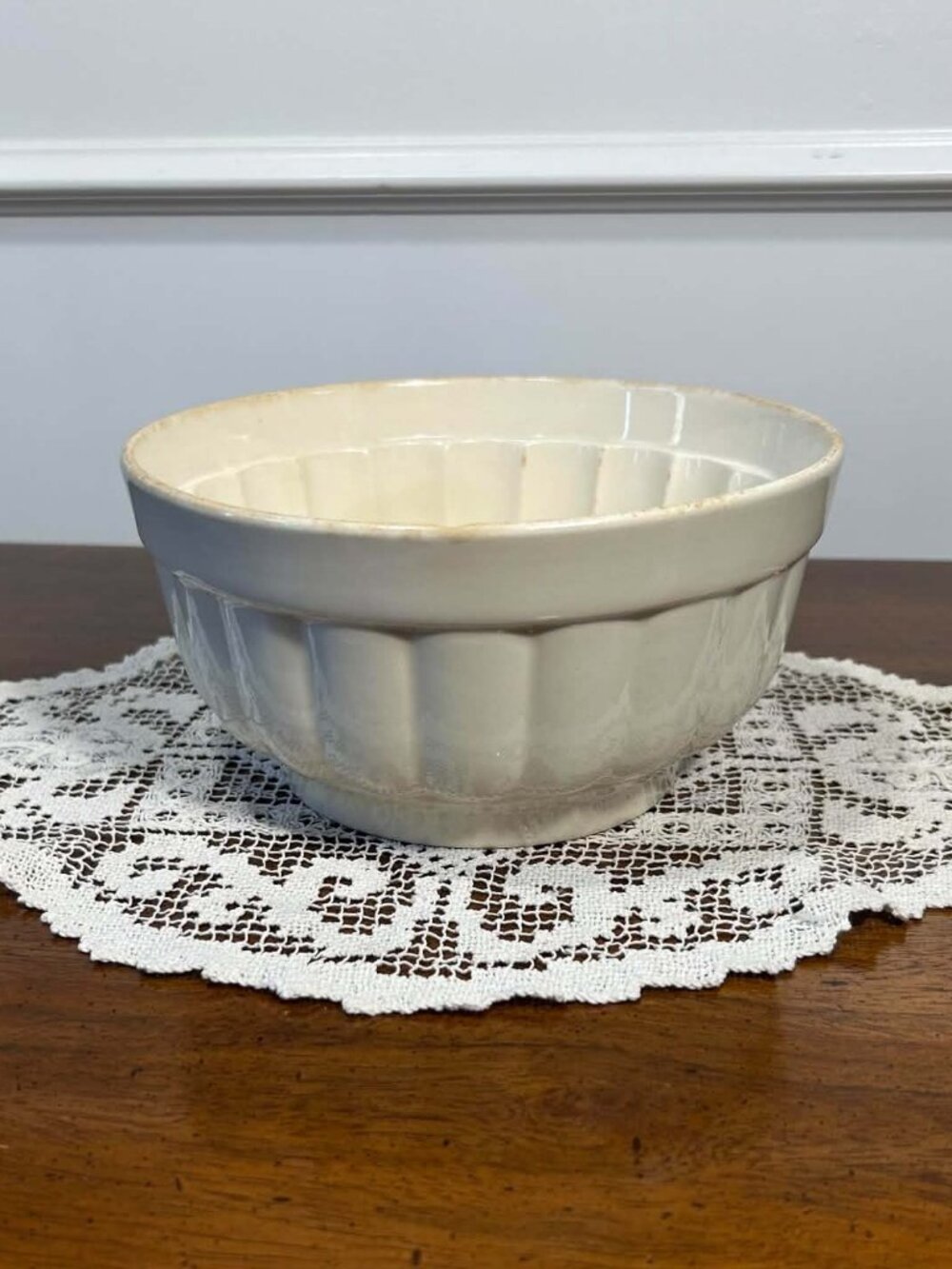 Antique White Ironstone Fluted Pudding Jelly Mold Bowl - Picture 4 of 13